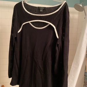 Ladies sweater.  Kinda sexy.  Worn once.